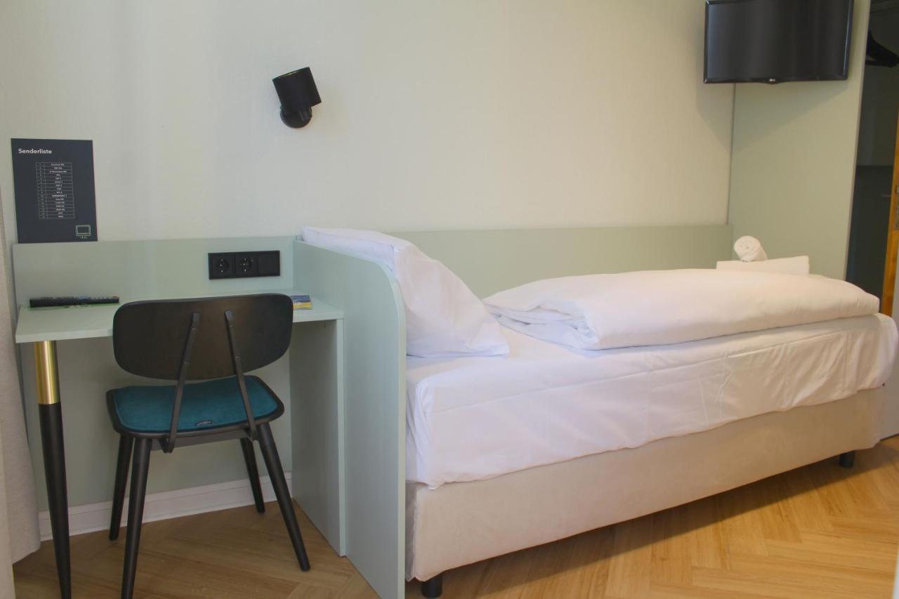 Autobahn Hotel Pfungstadt Ost Eksteriør billede