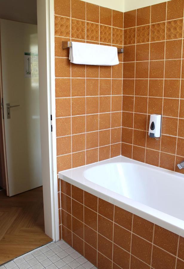 Autobahn Hotel Pfungstadt Ost Eksteriør billede